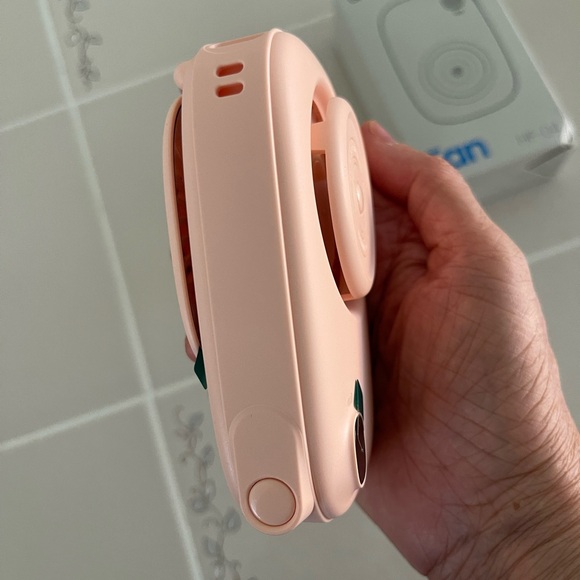 Mini Fan Camera Style With Mirror & Digital Display USB Charger - Picture 9 of 12